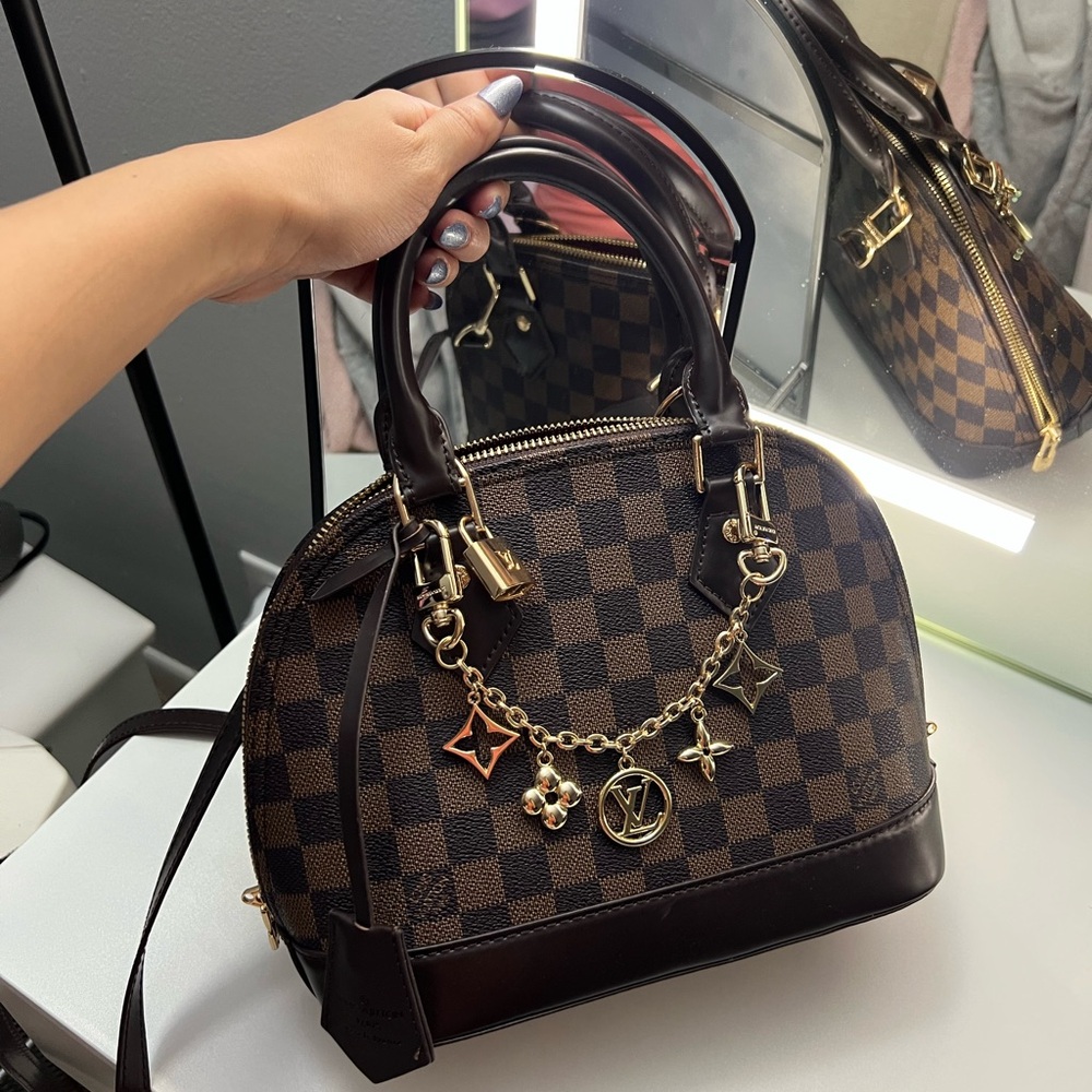 Brown Checkered Handbag (READ DESCRIPTION)